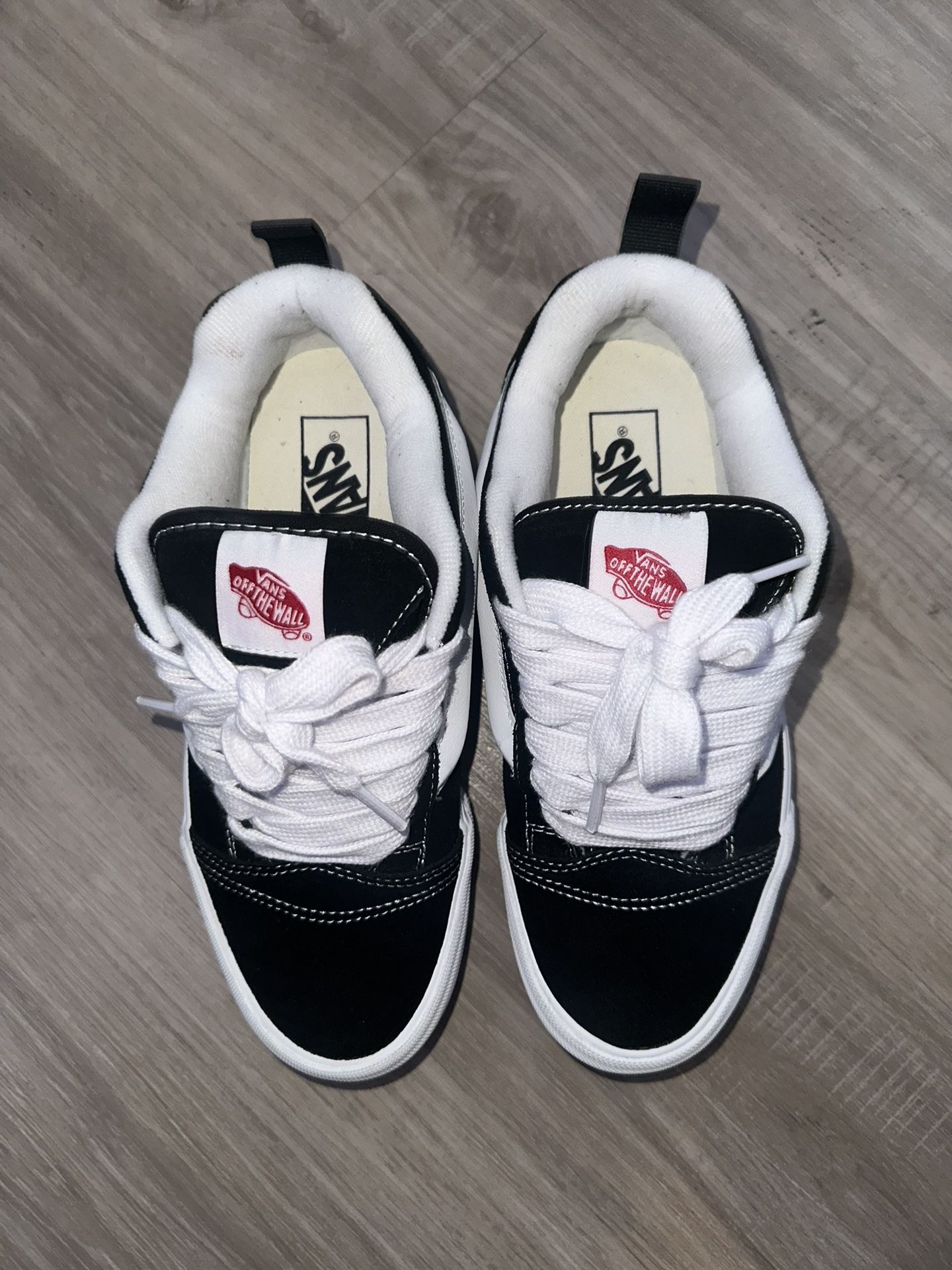 knu skool vans