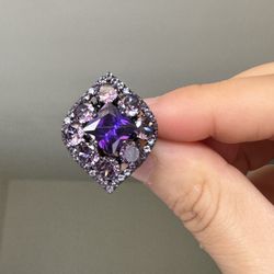 Size Adjustable Purple Ring