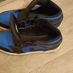 Unisex tennis shoes