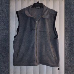 MENS GRAY FLEECE VEST JACKET SIZE L
