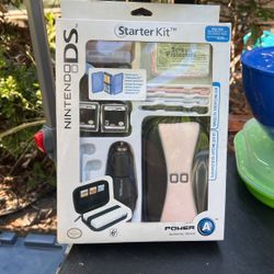 Nintendo DS Starter Kit 