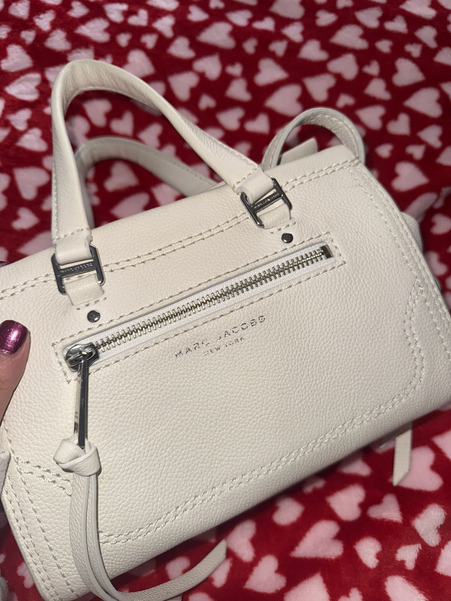 Marc Jacob’s Small leather satchel purse
