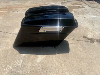 Harley-Davidson Hard Saddlebags Black Pair