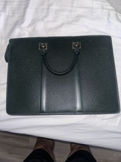 Louis Vuitton Authentic Briefcase