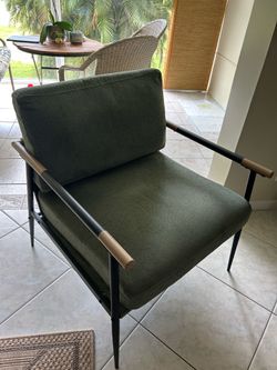 Accent chair ,green