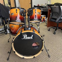 Pearl Export ELX with 20-inch kick 5-piece Drum Set