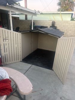 Rubbermaid 6x4 Shed