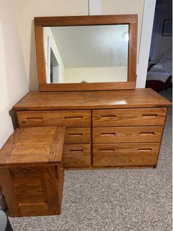 Dresser mirror nightstand