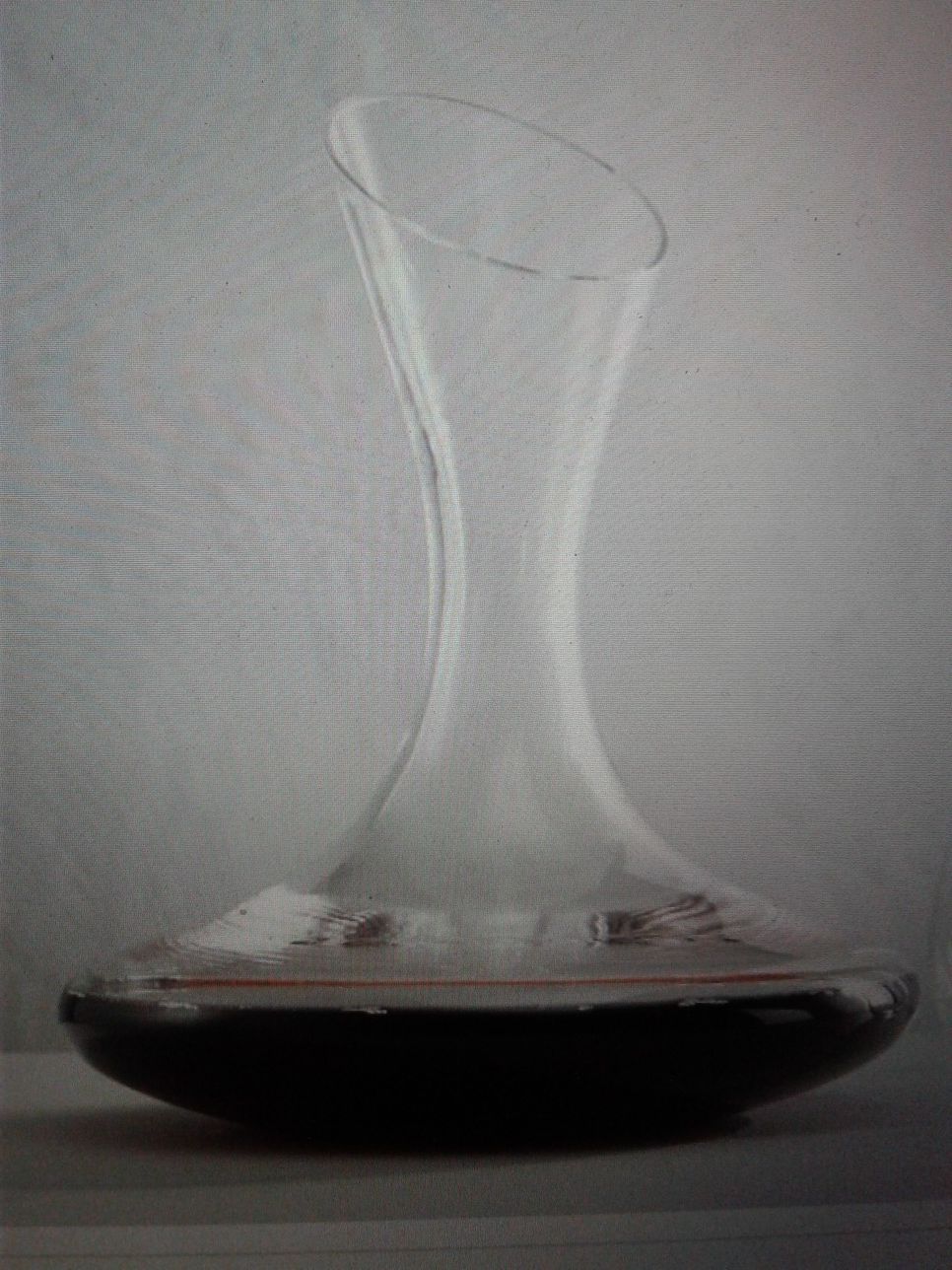Pottery Barn Vino hand blown glass wine decanter. Wine carafe