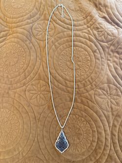 Kendra Scott Silver Filigree Pendant Necklace - Silver