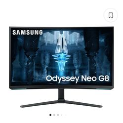 Samsung - Odyssey Neo G8 32" Curved 4K UHD FreeSync Premium Pro & G-Sync Compatible 240Hz 1ms Gaming Monitor - Black 