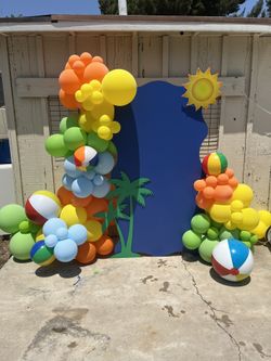 Pool Party Decor