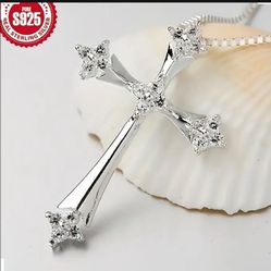 925 Sterling Silver Cubic Zirconia Religious Cross Pendant Necklace