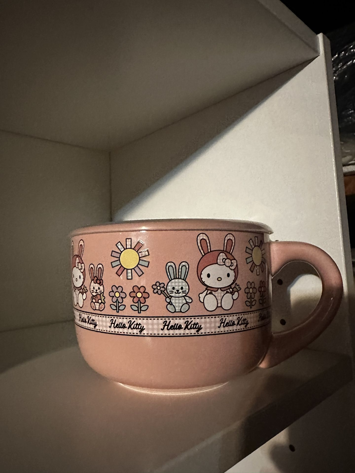 Hello kitty easter soup mug