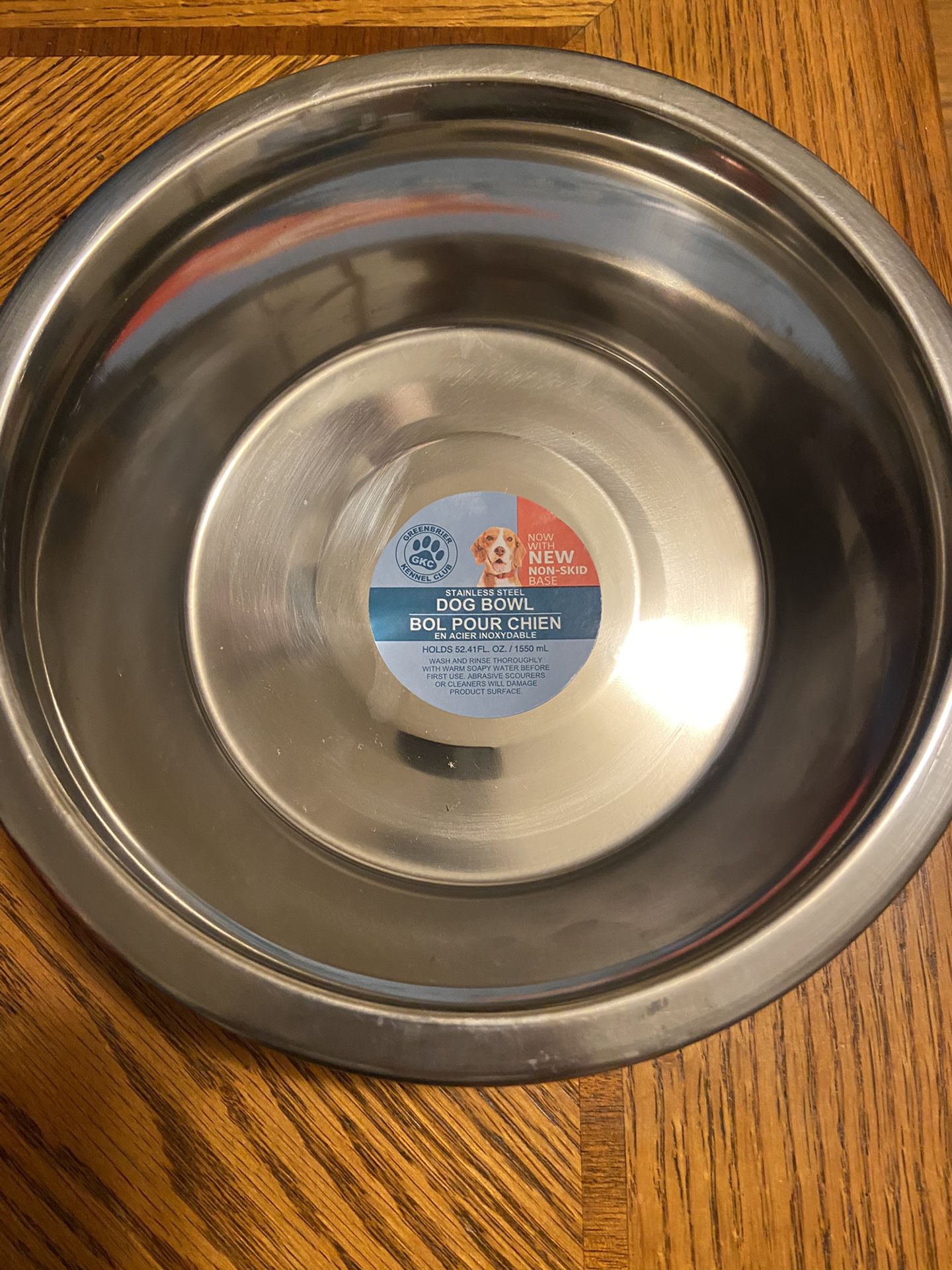 Dog bowl 52.41 fl oz 8 inches wide