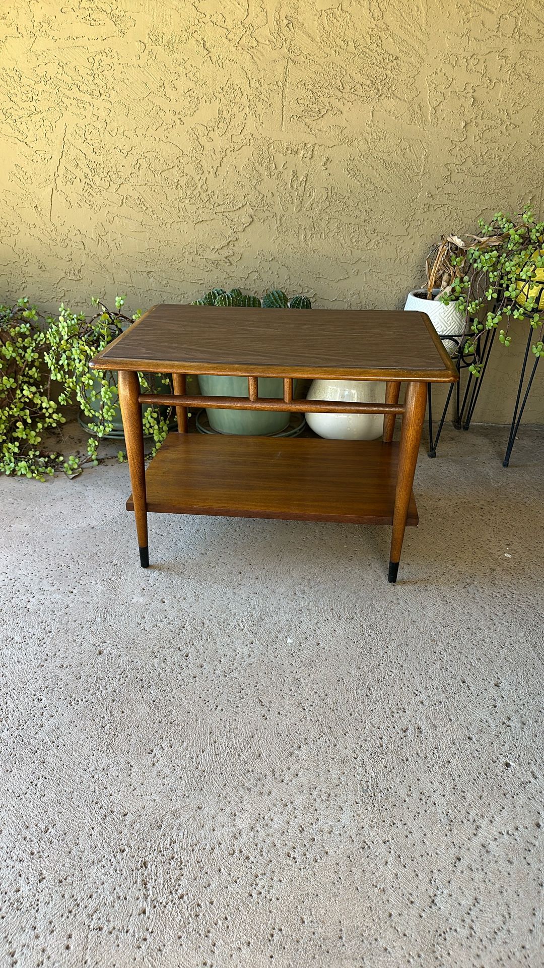 Mid-Century Modern Lane End Table