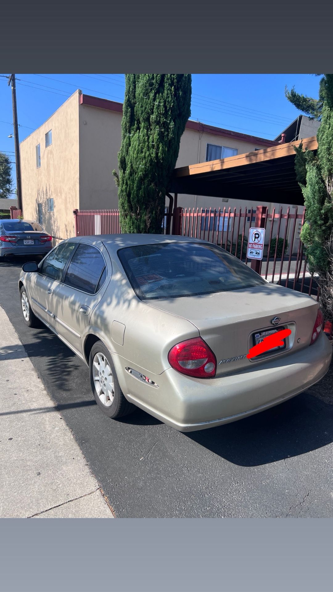 2000 Nissan Maxima