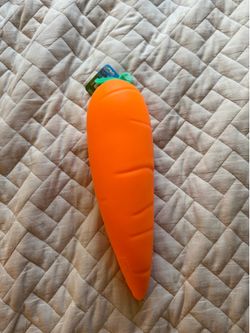 Squeeezy Jumbo Carrot Squishy Stress Toy – Giggle Zone / Toymendous – NWT – 11.5” Gel Fidget