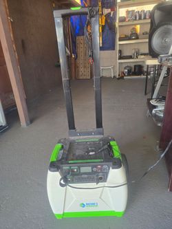 Portable power station