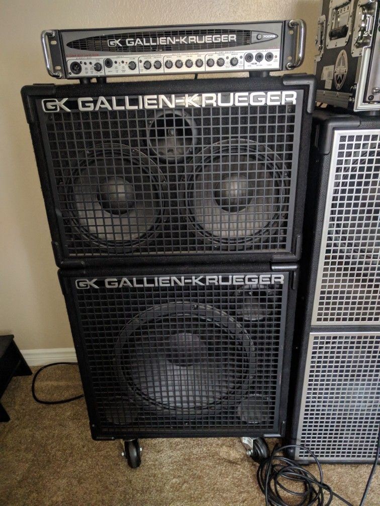 Gallien Krueger 700rb II bass amp , with sbx 210 & 115 cabs