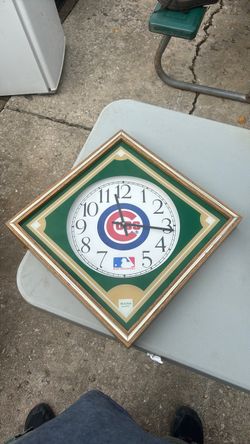 Chicago cubs vintage diamond shaped MLB Buova quartz clock