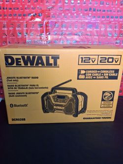 DEWALT 12V/20V MAX JOBSITE BLUETOOTH RADIO ( TOOL ONLY  )