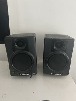 M Audio High Quality AV40 Speakers