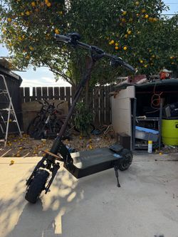 FLJ SCOOTER/3500w/2 batteries = 72v