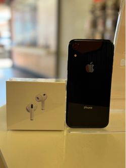 iPhone xr unlocked