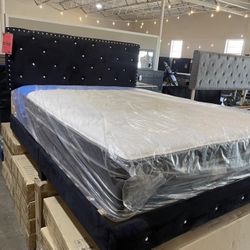 King Bed With Mattress brand  new ,  Delivery Same Day 
