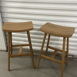 ARTICLE Wood Stools