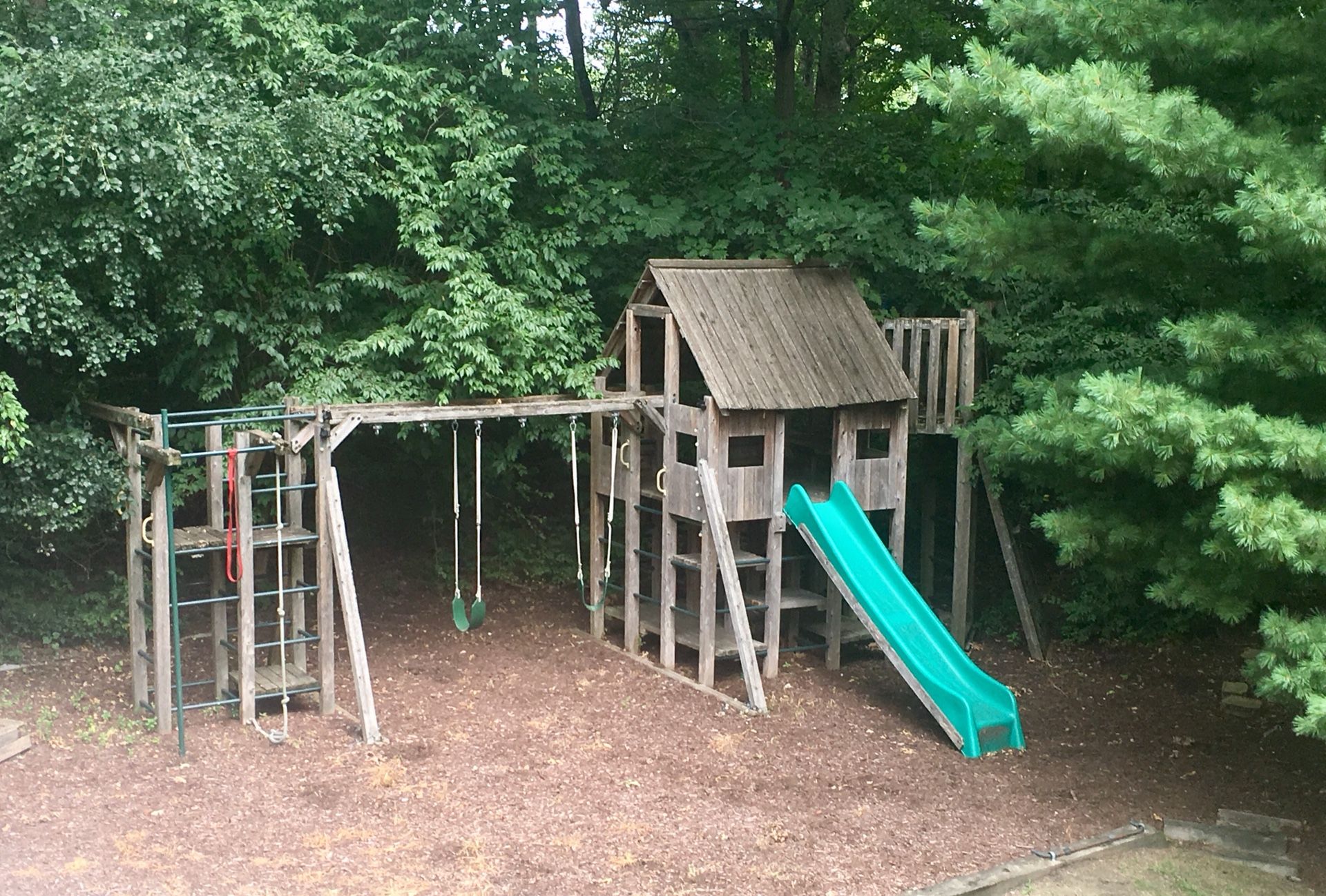 Cedar Works Outdoor Swing Set Play Set