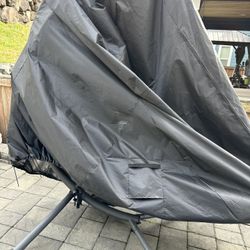 Hanging Chaise Lounge Chair for Relaxation 