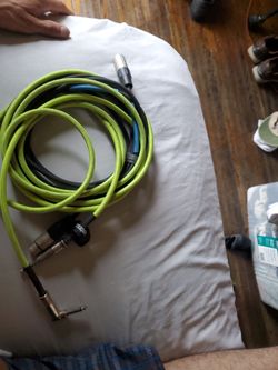 Amp and mic cord