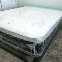 NEW QUEEN PILLOW TOP MATTRESS. Bed frame is not available. Take it home same day 👍