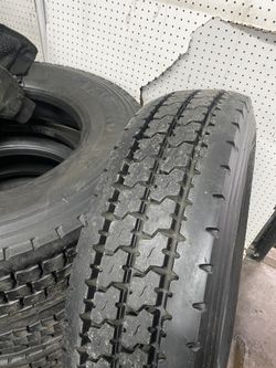 295/75/22.5 Yokohama Drive
