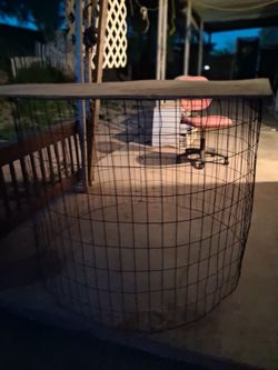 Rooster/chicken Cage