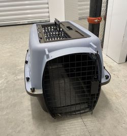 Small Pet Carrier Animal Crate. Small Size For A Puppy Or Cat