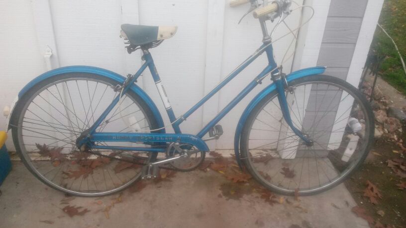 Vintage 3 apeed huffy sportsman made in england