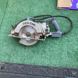 Worm Drive Saw