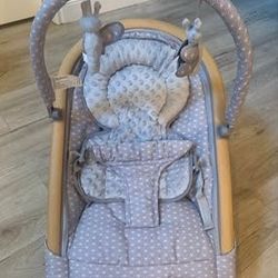 Mon Bebe Bouncer NEW!! 