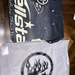 He’ll Star Hoodie Size Meduim