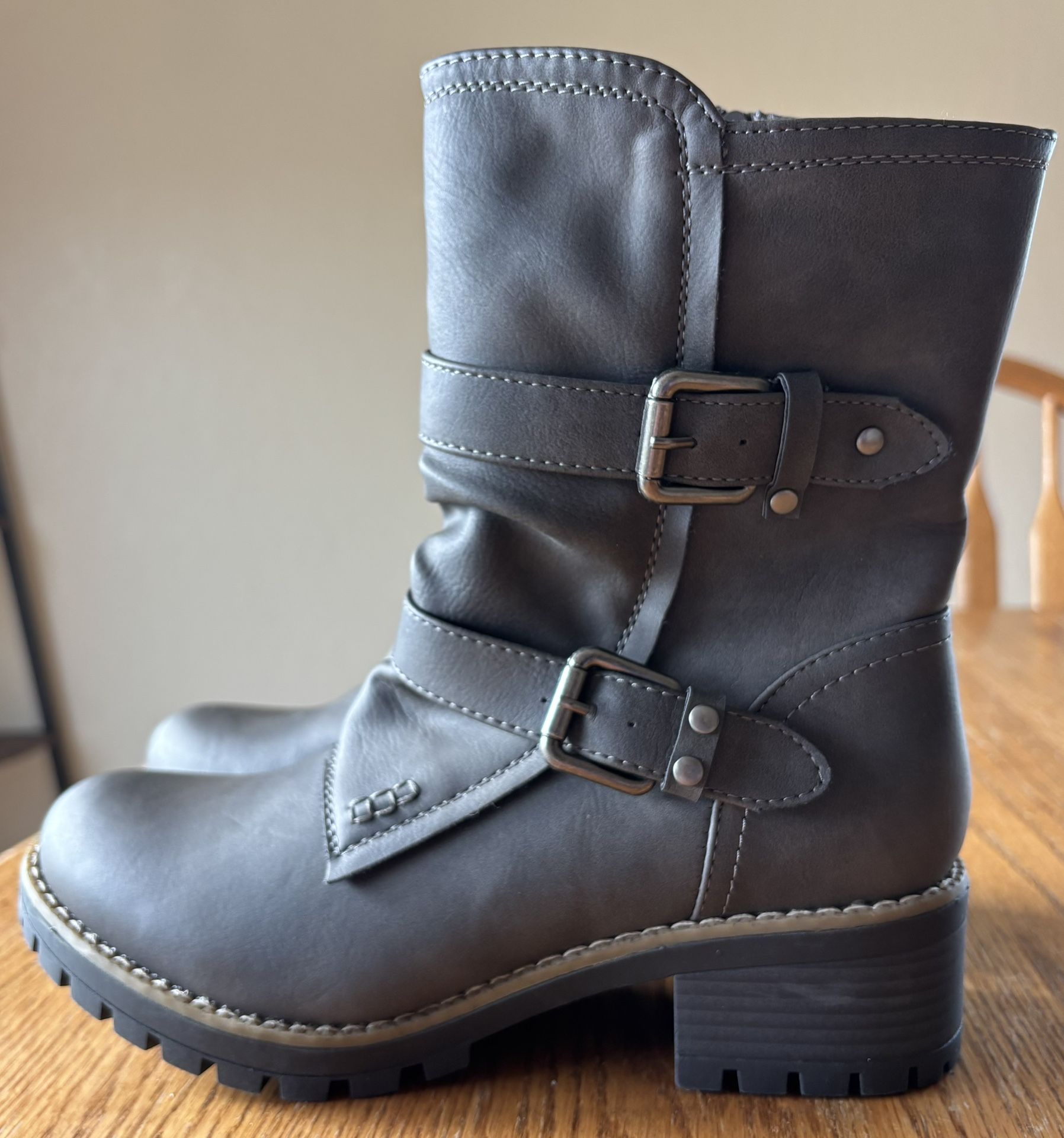 Ladies Global Win Biker Boots Size 8