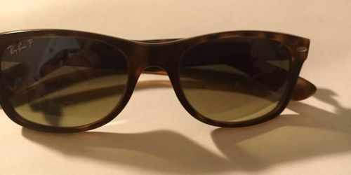 Ray Ban RB2132