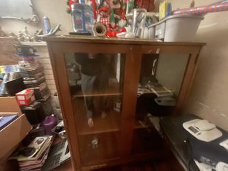 Selling These Book Shelfs