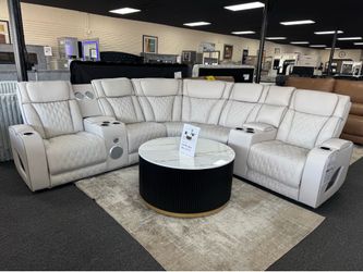 Power Recliner Sectional. 🚚WE DELIVER🚚
