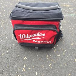 Milwaukee Packout Cooler