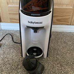 Baby Brezza Pro