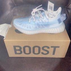 Yeezy Boost 350