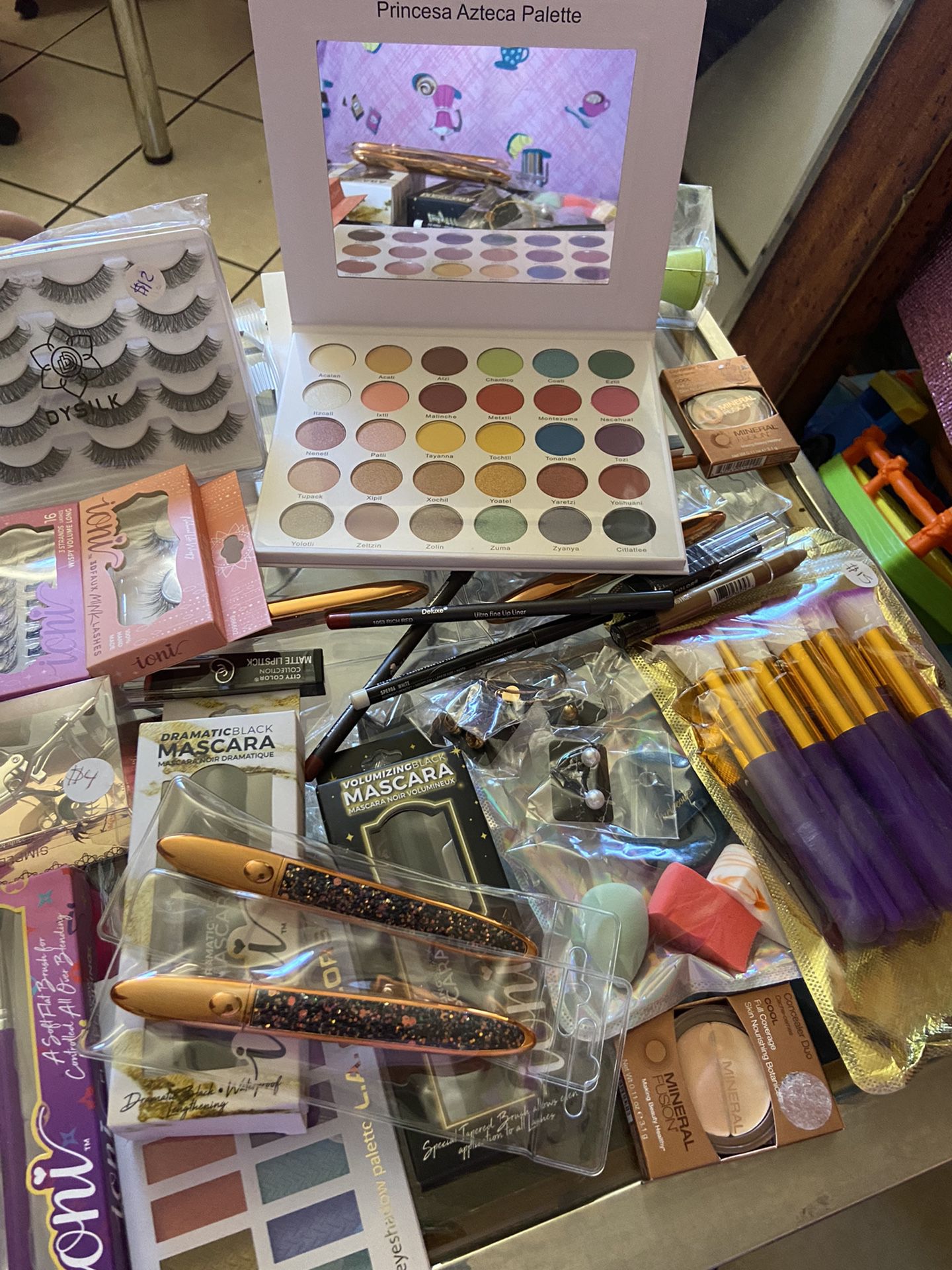 Makeup Artist Bunddle New $100 for Sale in Glendale, AZ - OfferUp